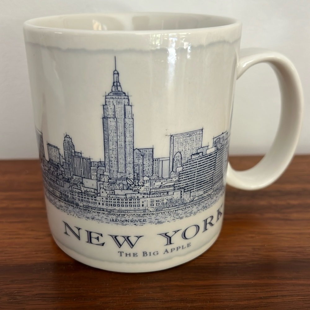 Starbucks 2011 New York City Architecture Series Mug